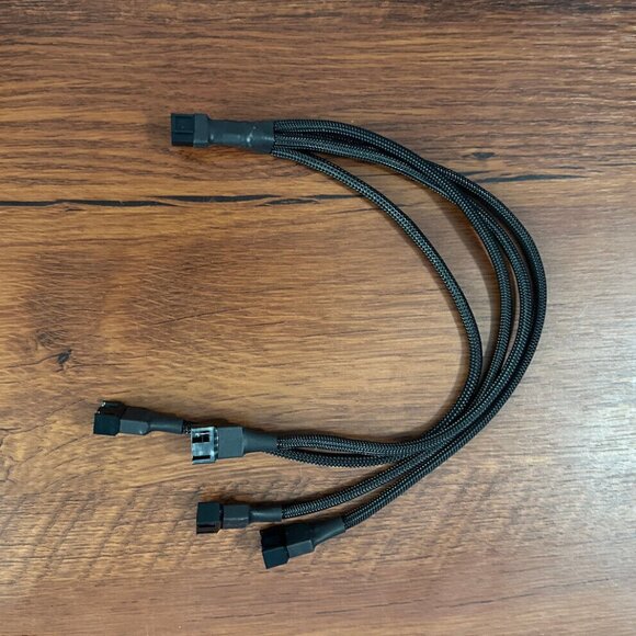 PWM Fan Splitter 1 to 4 COnverter 12 in - Picture 6 of 7